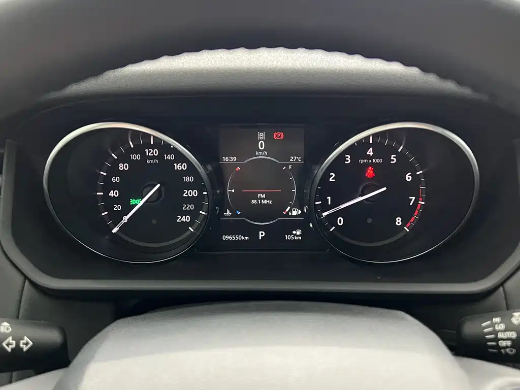Land Rover Discovery — миниатюра 17