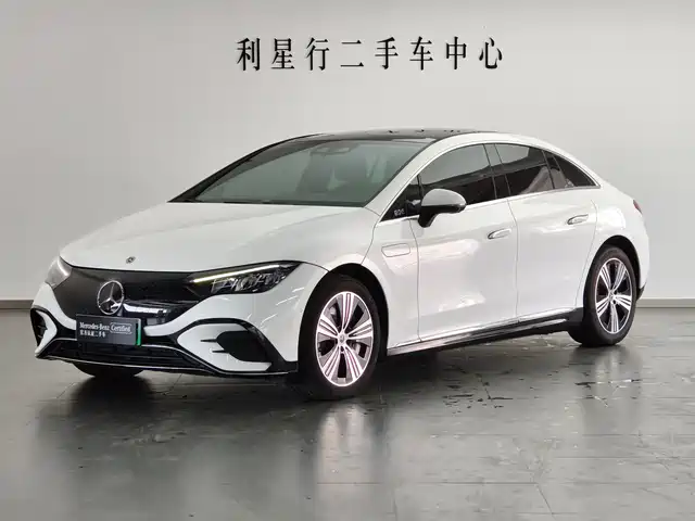 MERCEDES-BENZ EQE 2024