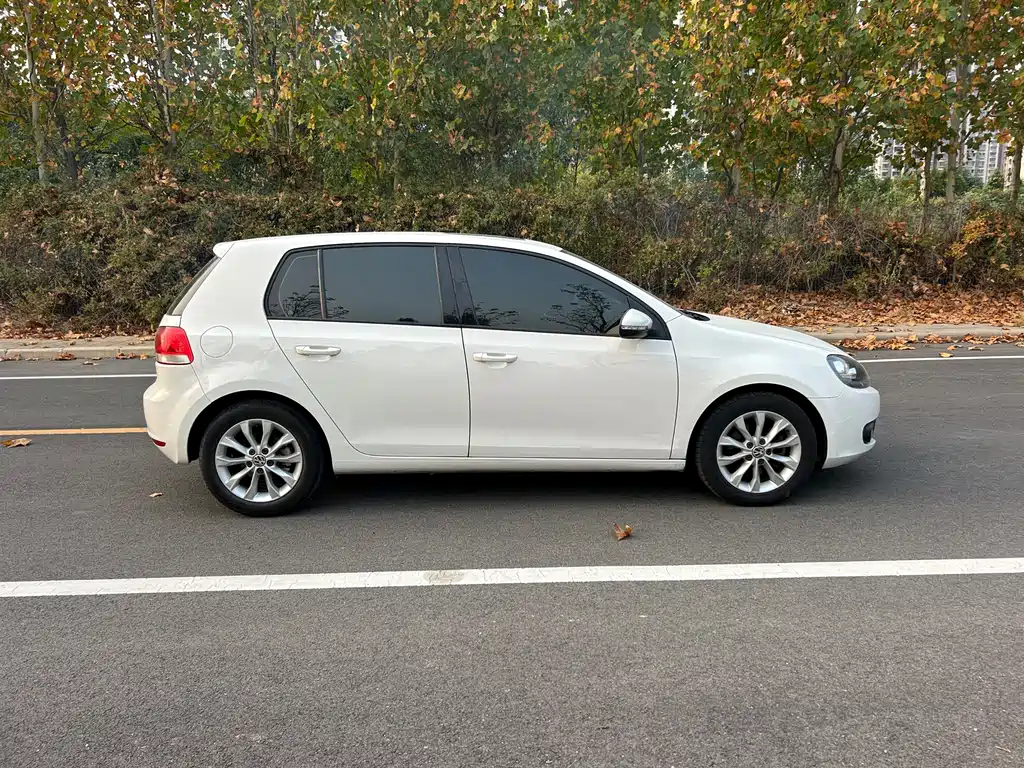 Volkswagen Golf — миниатюра 8