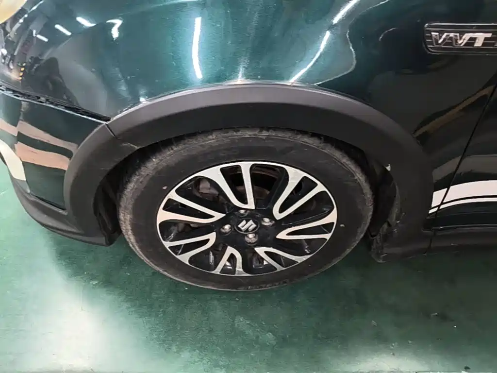 Suzuki Swift — миниатюра 23