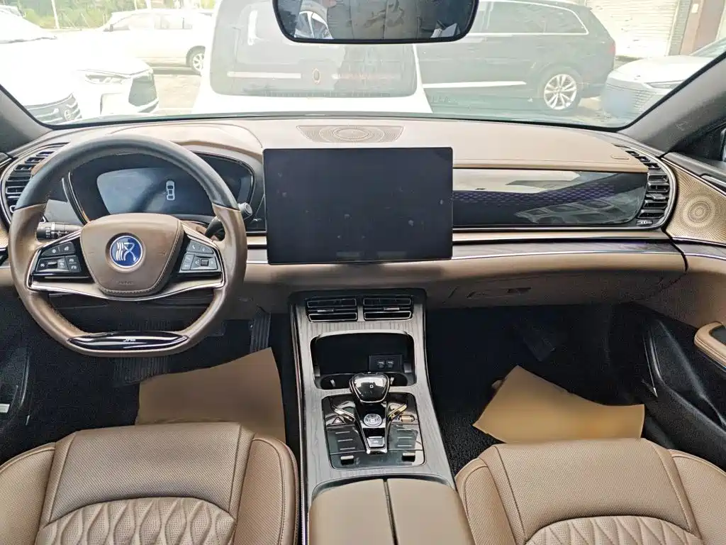 BYD Han — миниатюра 15