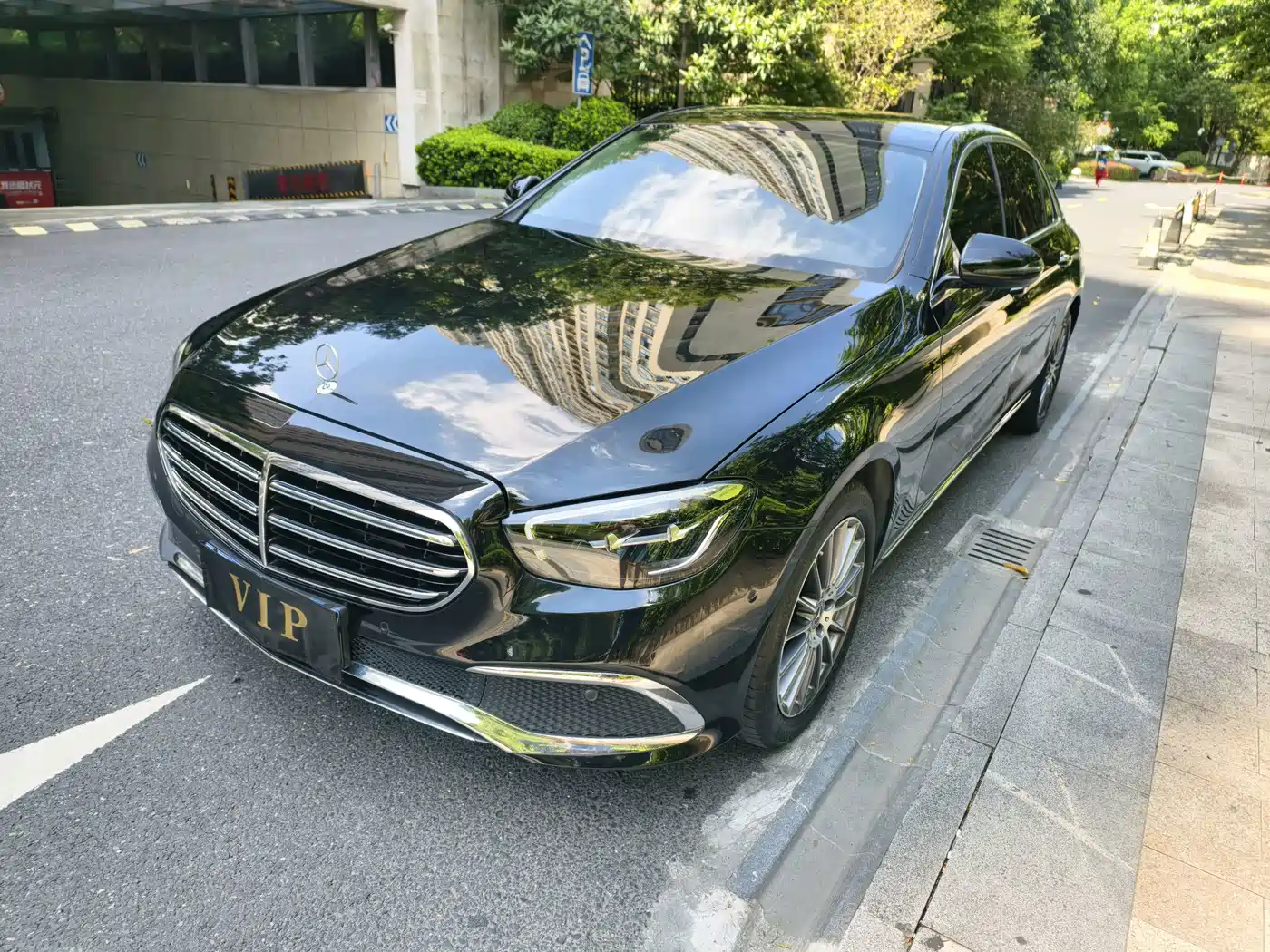 奔驰E级 2022款 改款 E 260 L 2022