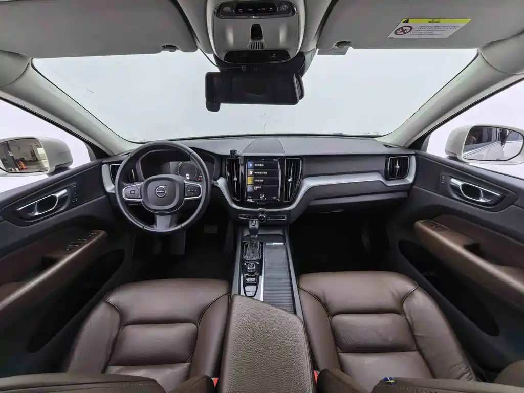 Volvo XC60 — миниатюра 19