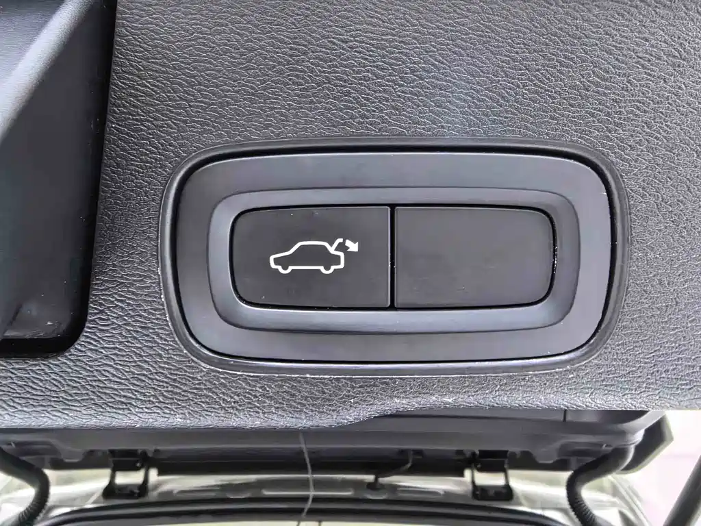 Volvo XC60 — миниатюра 25