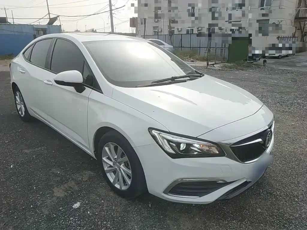 Buick Verano — миниатюра 4