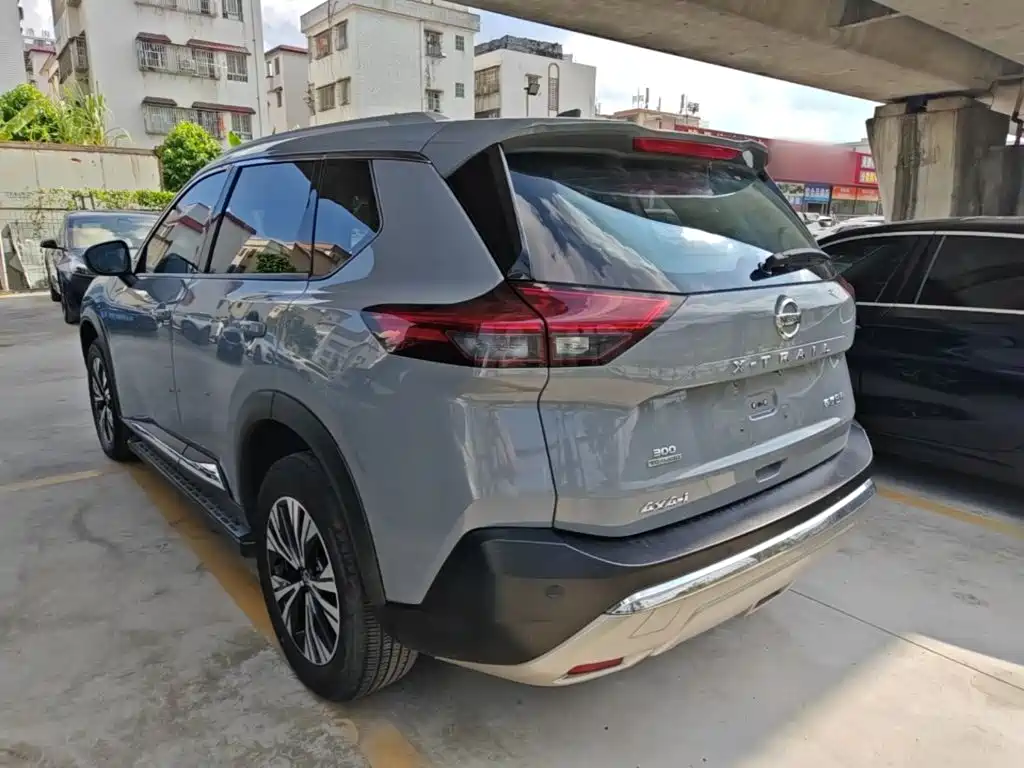 Nissan X-Trail — миниатюра 5
