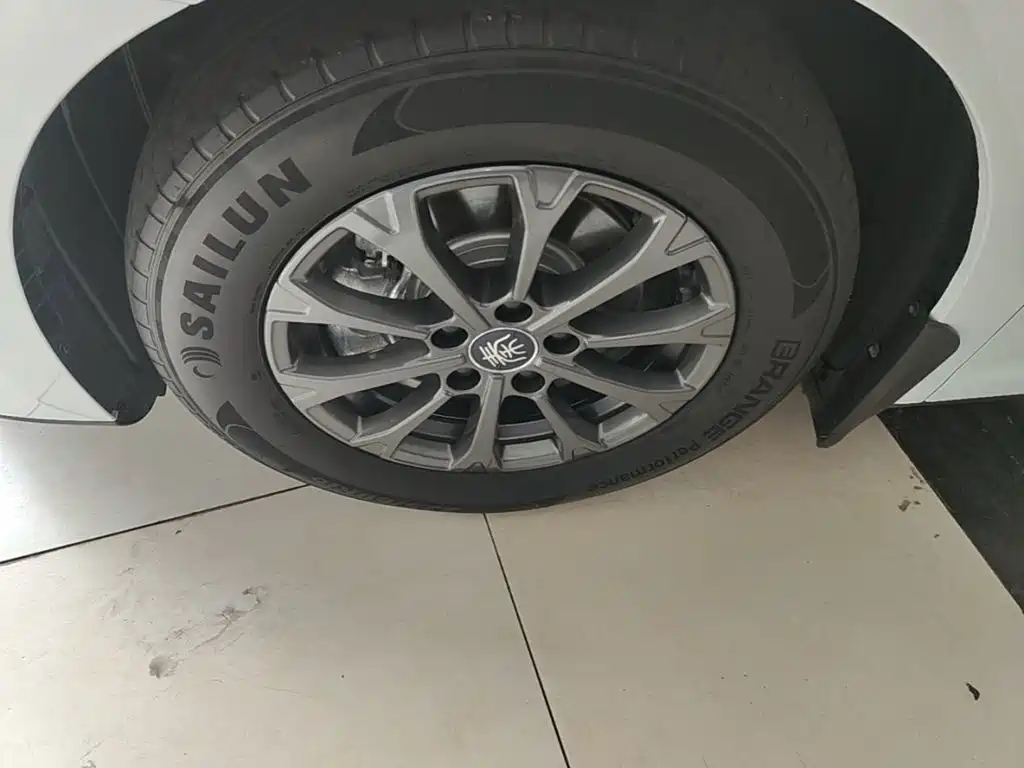 BYD Qin L — миниатюра 23