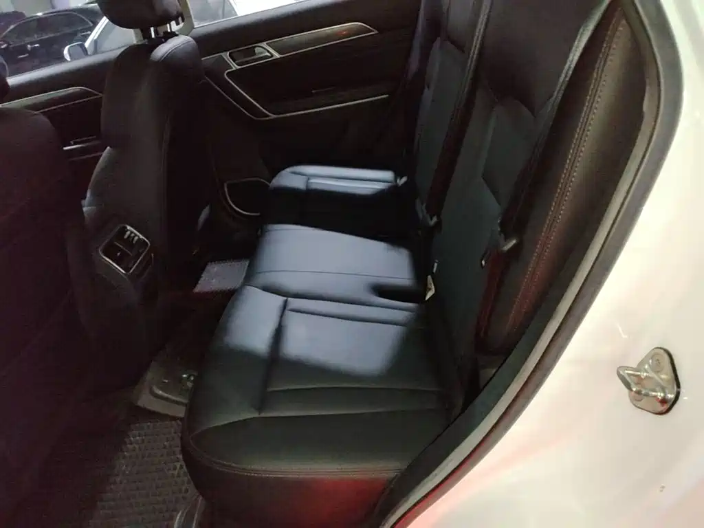 Haval H6 Coupe — миниатюра 17