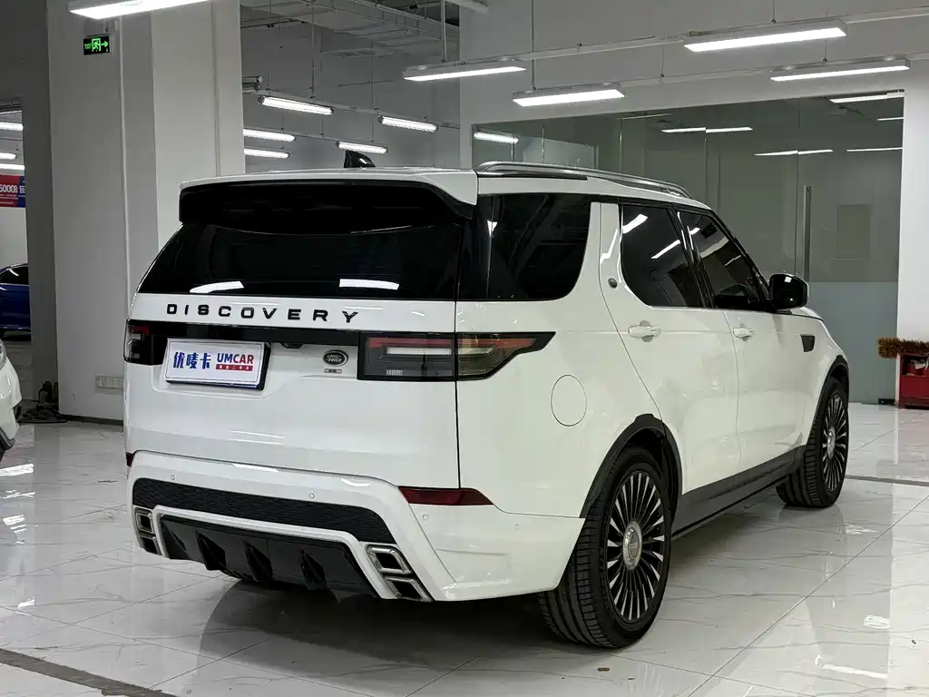 Land Rover Discovery — миниатюра 6