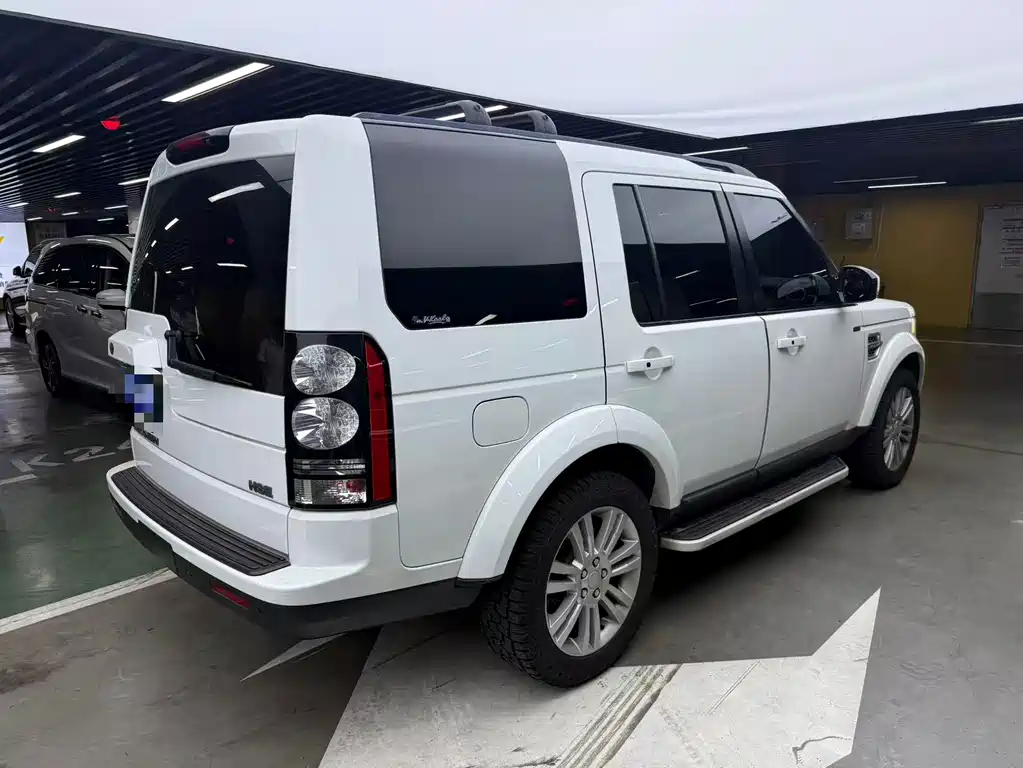 Land Rover Discovery — миниатюра 5