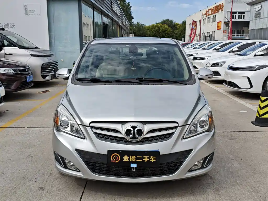BAIC E-Series — миниатюра 5