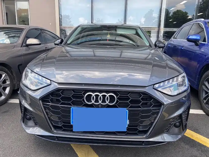 Audi A4L — миниатюра 2