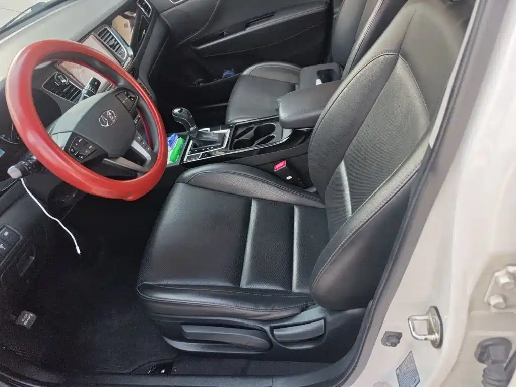 Hyundai Mistra — миниатюра 11