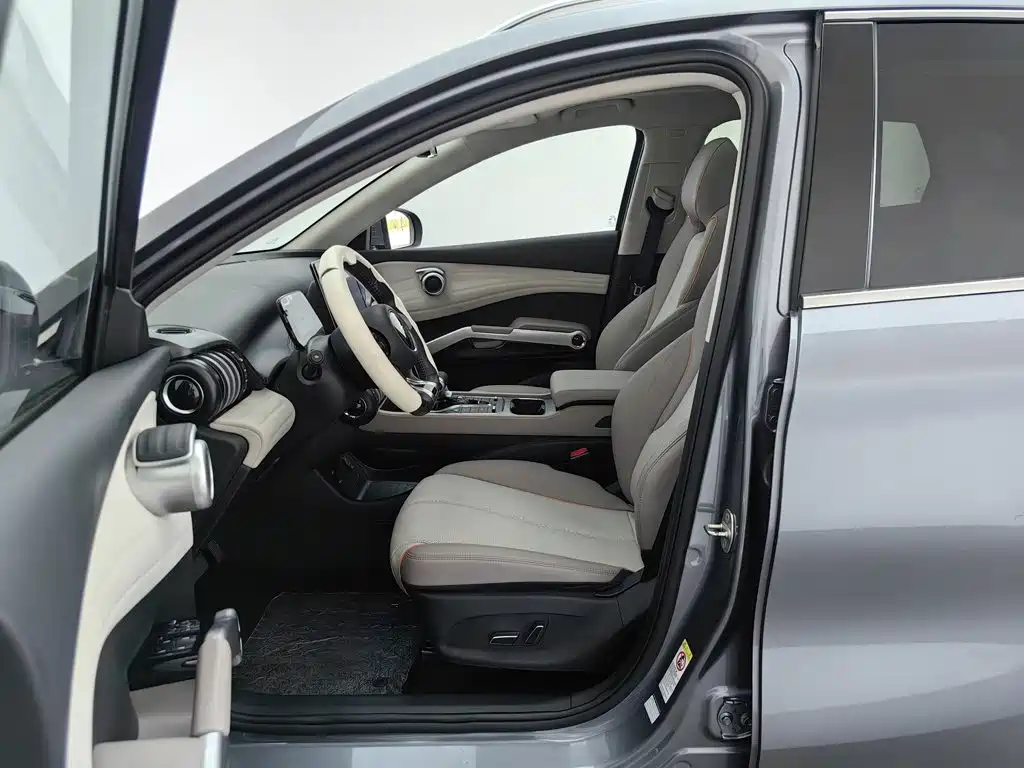 BYD Yuan Plus — миниатюра 10
