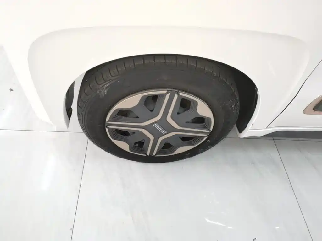 Baojun E200 — миниатюра 23