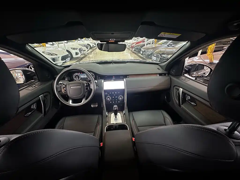Land Rover Discovery Sport — миниатюра 9