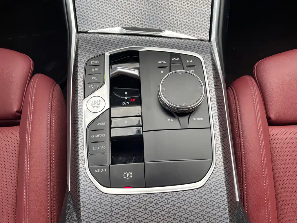 BMW 3 Series — миниатюра 11