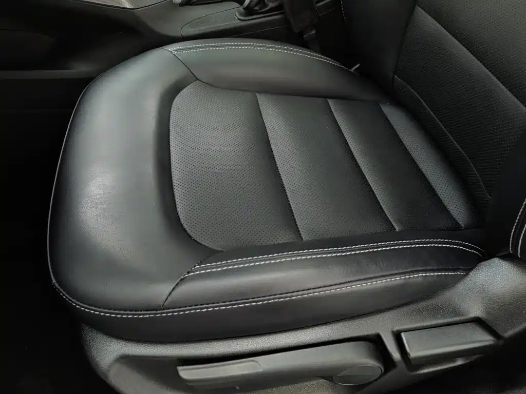 Geely Emgrand GS — миниатюра 20