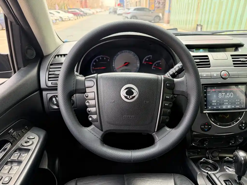 SsangYong Rexton — миниатюра 5