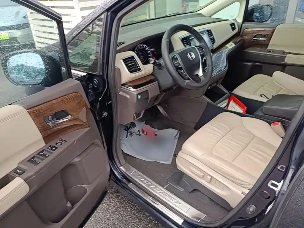 Honda Odyssey — миниатюра 16