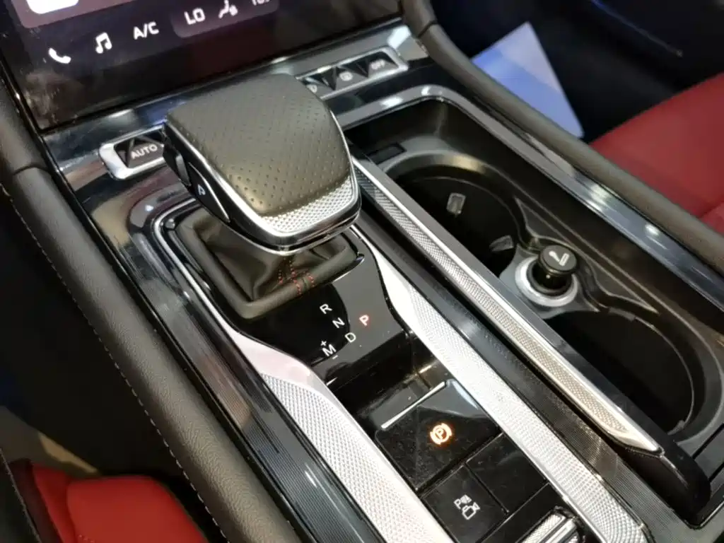 Hongqi Hongqi H6 — миниатюра 14