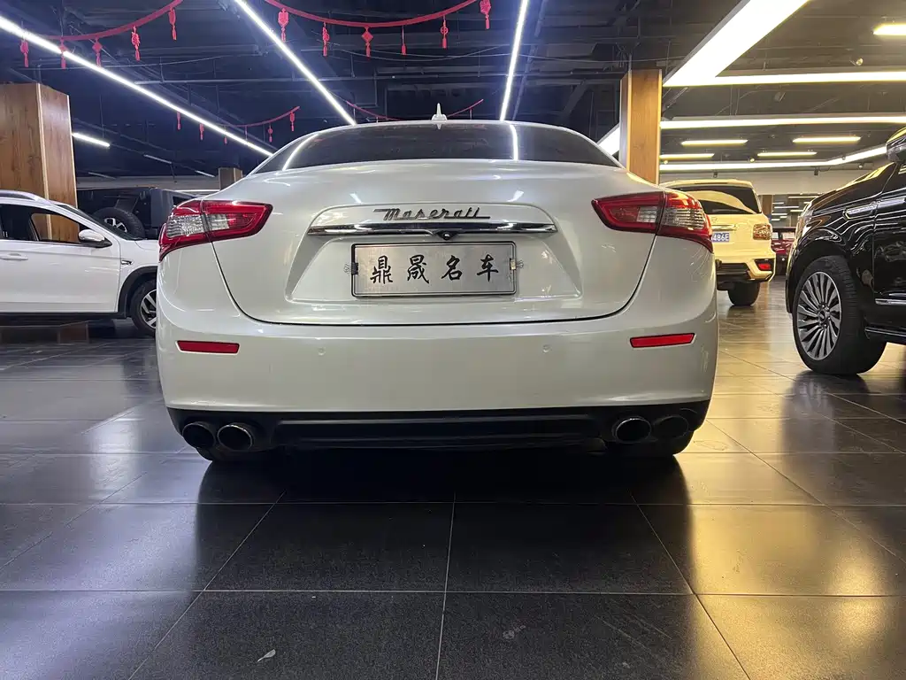 Maserati Ghibli — миниатюра 6