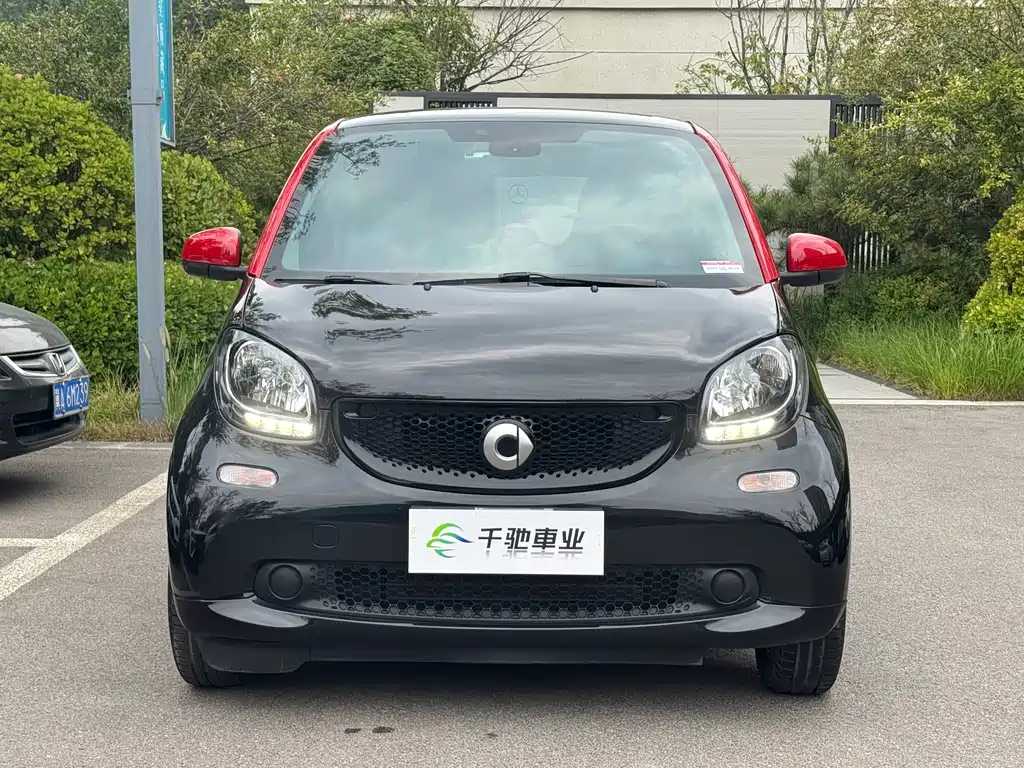 smart Smart Fortwo — миниатюра 2