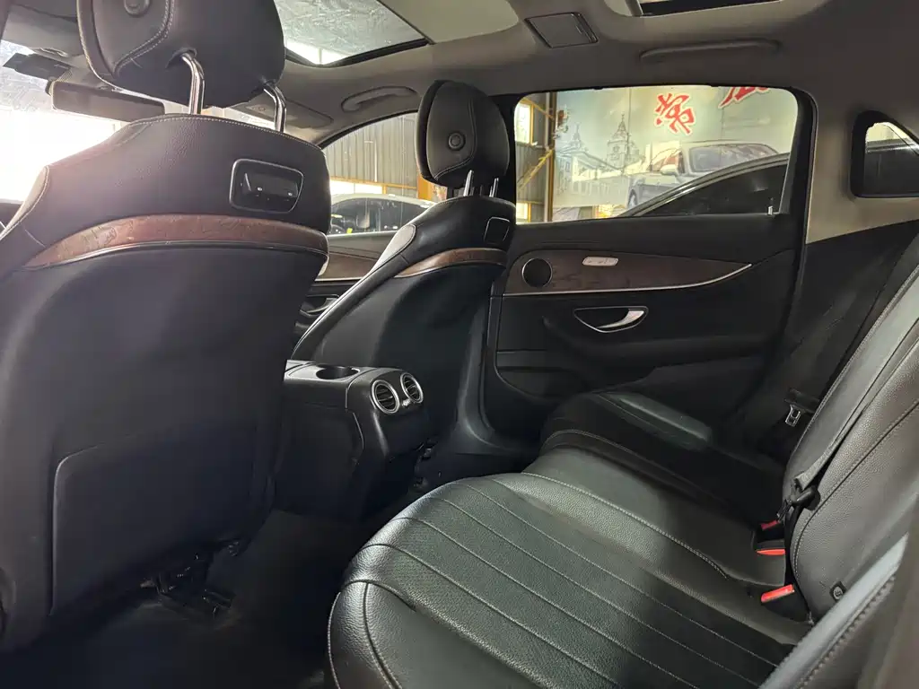 Mercedes-Benz E-Class E 2018 E 300 L Luxury