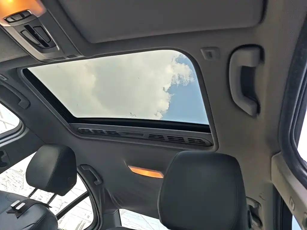 BMW 3 Series — миниатюра 18