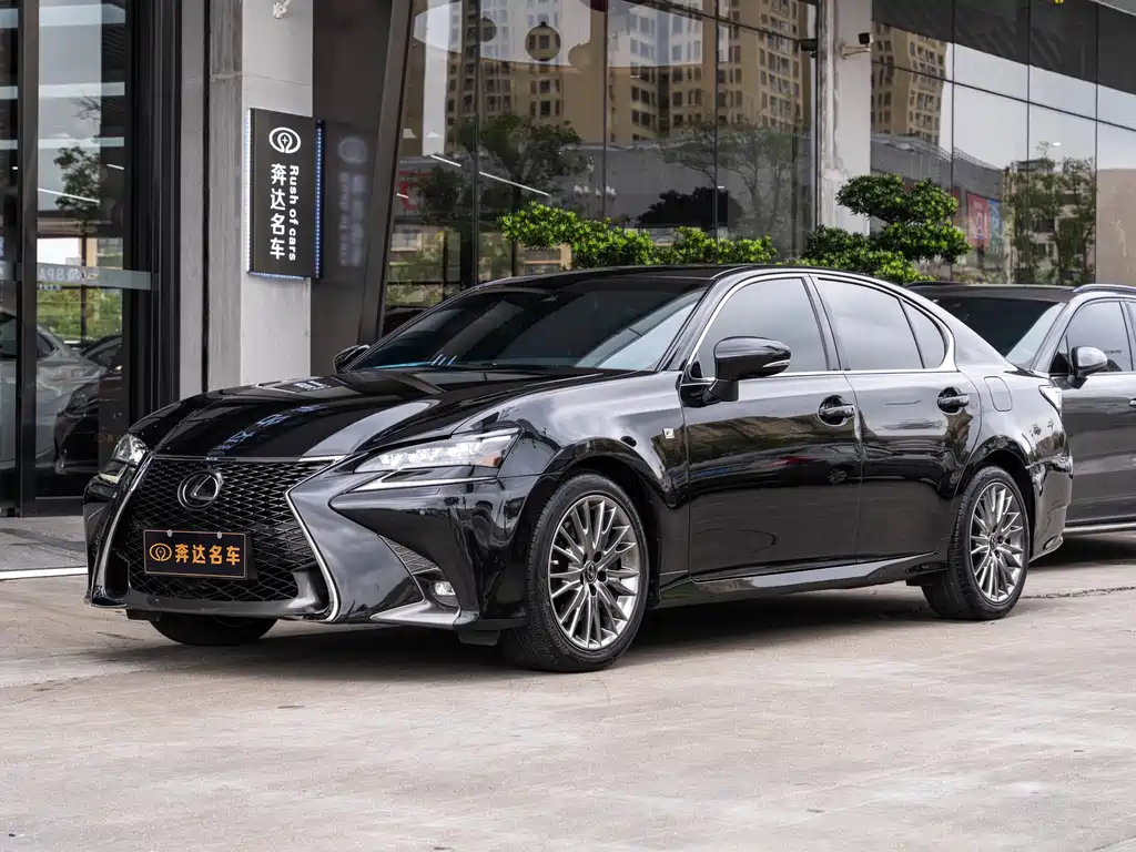 Купить Lexus GS