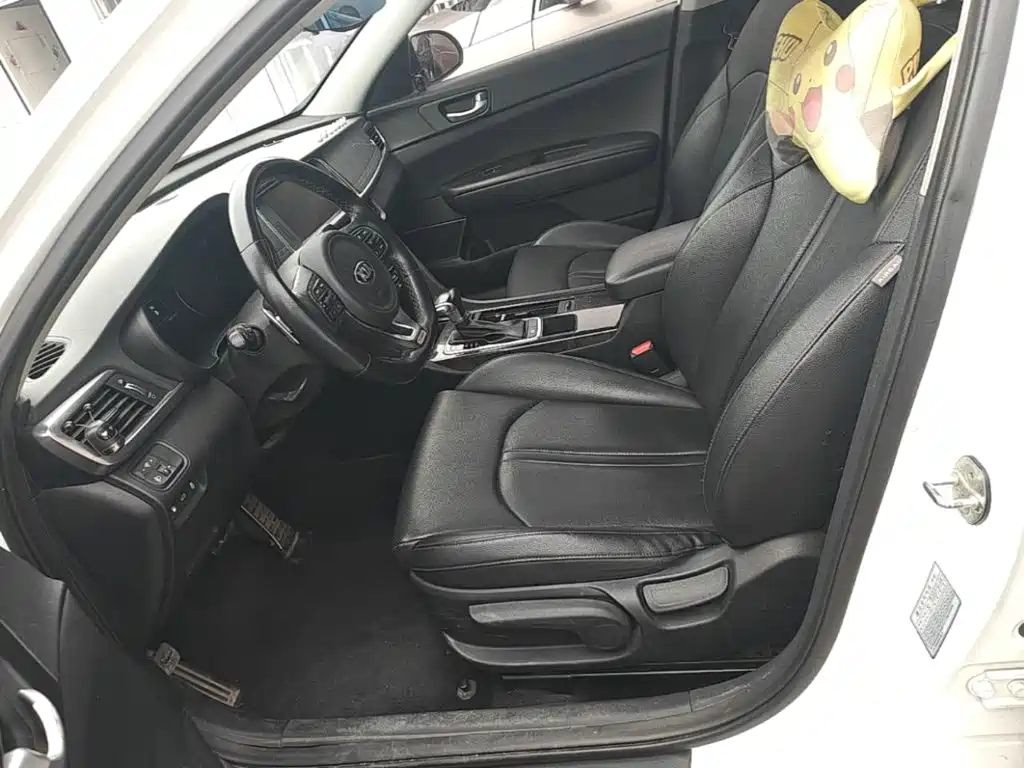 Kia K5 — миниатюра 12
