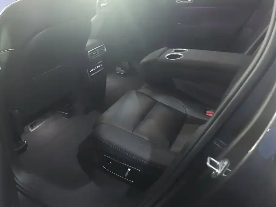 Li Auto Li L7 — миниатюра 11