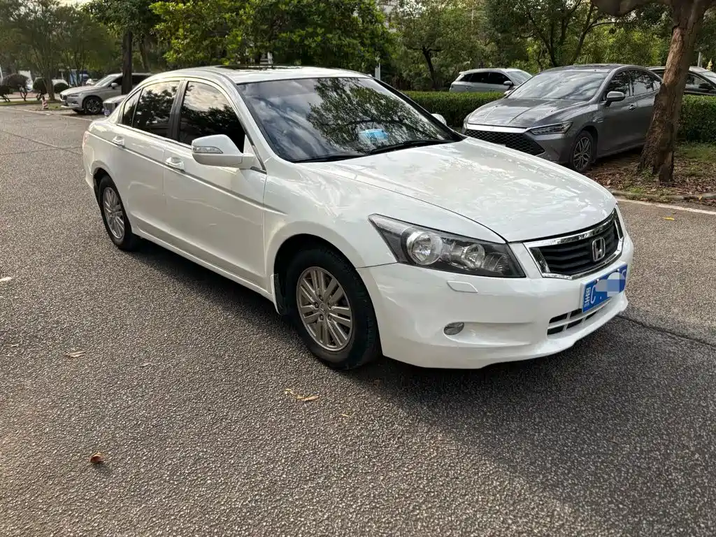 Honda Accord — миниатюра 3