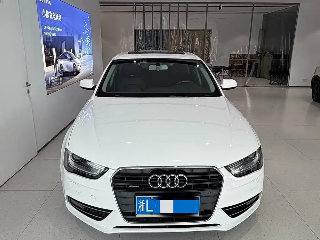 Audi A4L — миниатюра 4