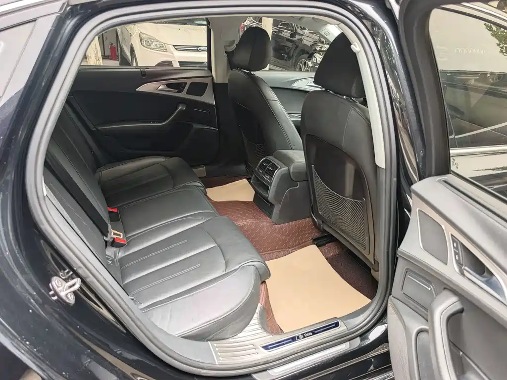 Audi A6L — миниатюра 8
