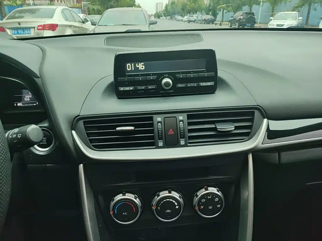 Mazda CX-4 — миниатюра 13