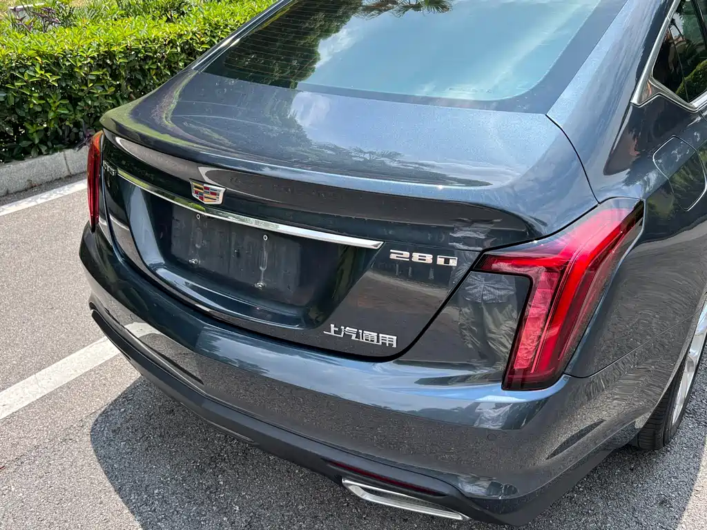 CADILLAC CT5