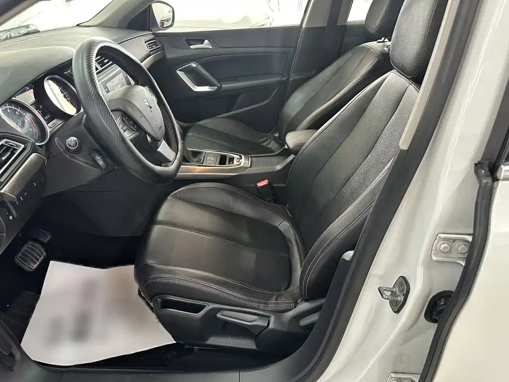 Peugeot 408 — миниатюра 8