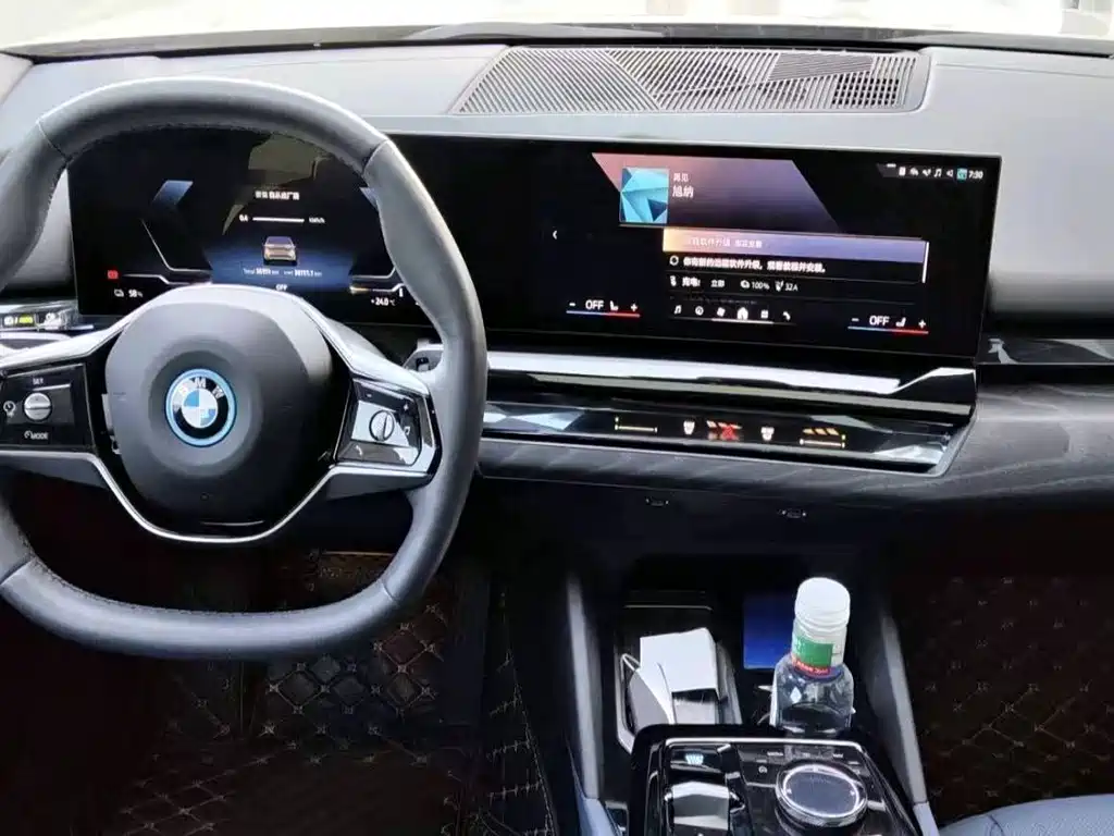 BMW i5 — миниатюра 8