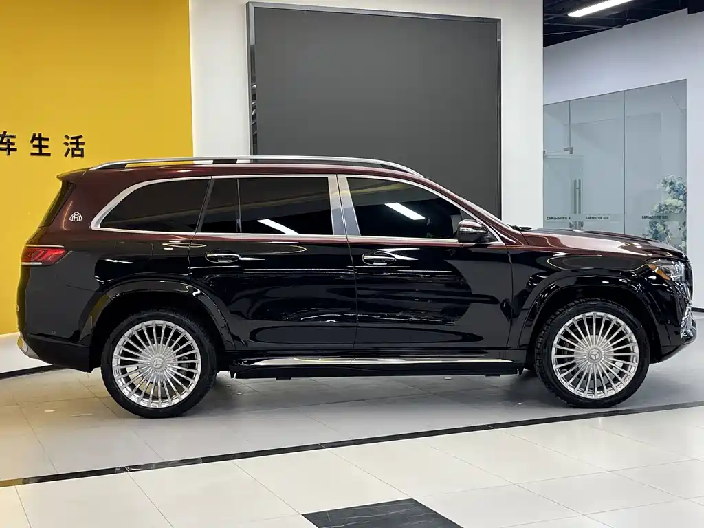 Mercedes-Benz GLS — миниатюра 8