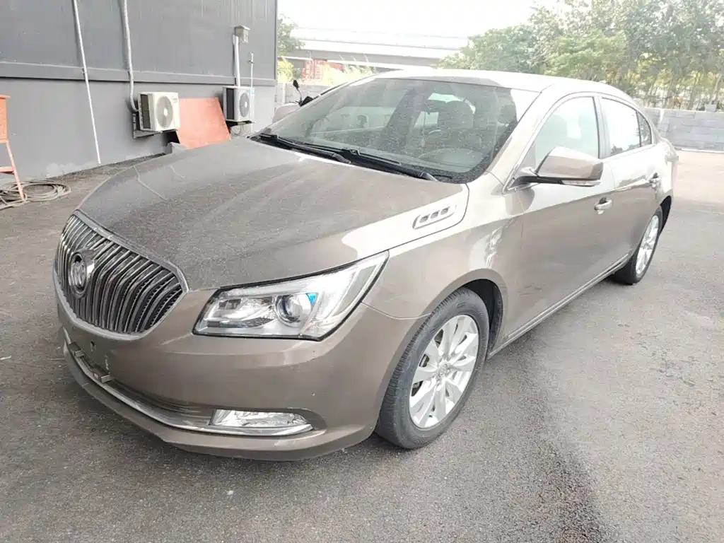 Buick LaCrosse — миниатюра 2