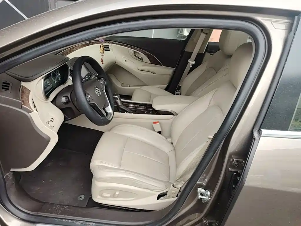 Buick LaCrosse — миниатюра 15