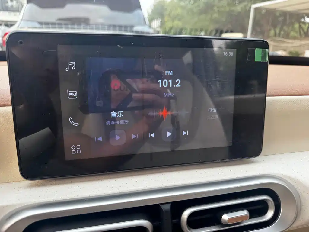 Wuling MINIEV — миниатюра 7