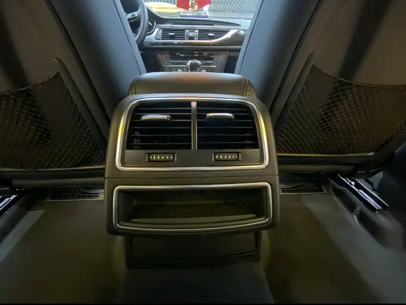 Audi A6L — миниатюра 13