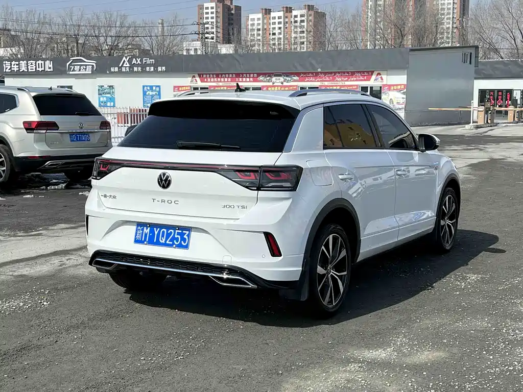 Volkswagen T-Roc 2024 300TSI DSG
