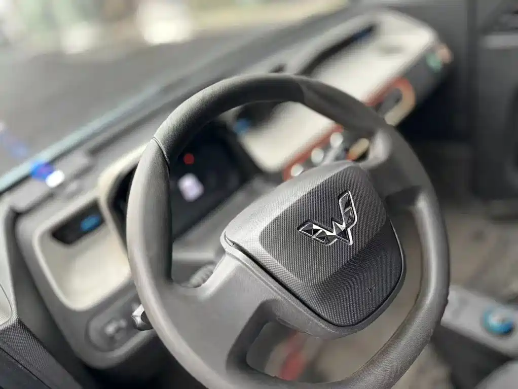 Wuling MINIEV — миниатюра 11