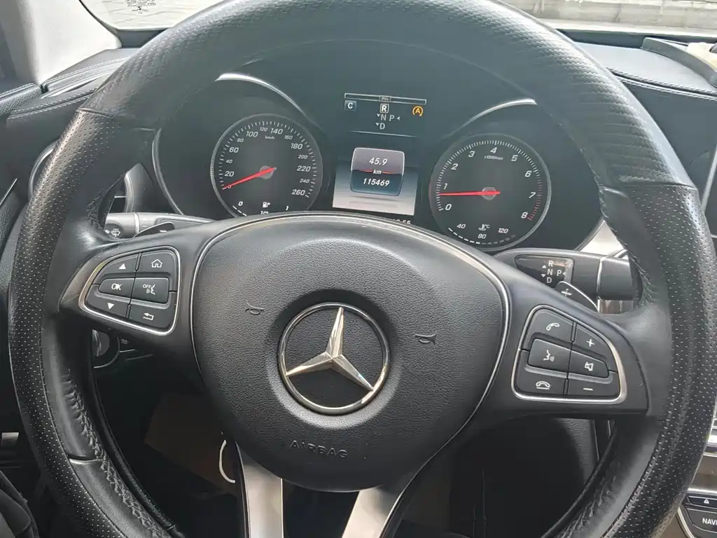 Mercedes-Benz C-Class — миниатюра 8