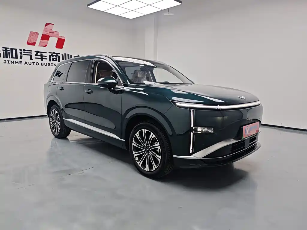 Wuling Xingguang L — миниатюра 3