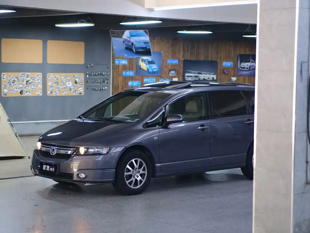 Honda Odyssey — миниатюра 9