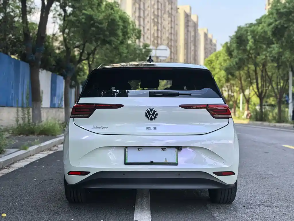 Volkswagen ID.3 — миниатюра 7
